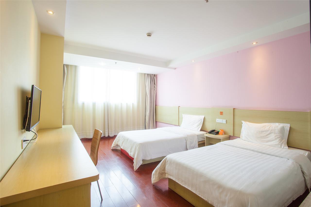 7Days Inn Qingdao Shandong Raod Zhenning Overpass Exterior foto