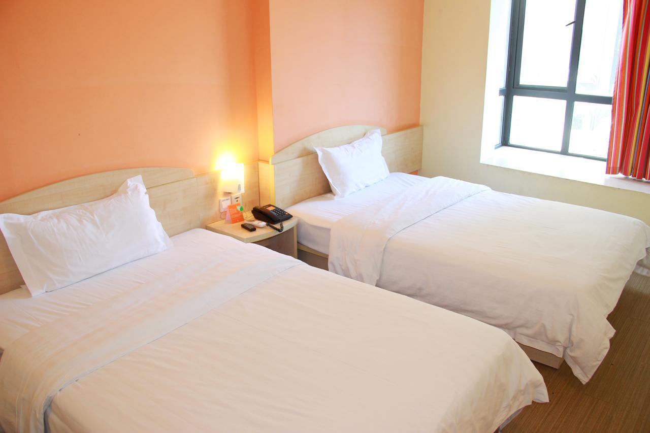 7Days Inn Qingdao Shandong Raod Zhenning Overpass Exterior foto